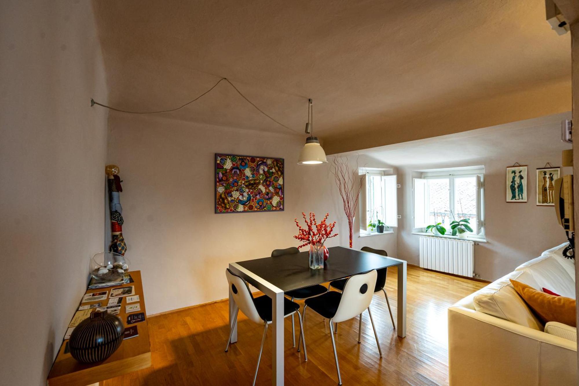 Cozy Apartment With A View On The City Walls Λούκα Εξωτερικό φωτογραφία